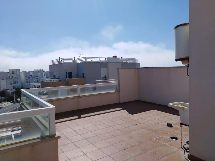 Atico Con Terraza En El Toyo Apartment